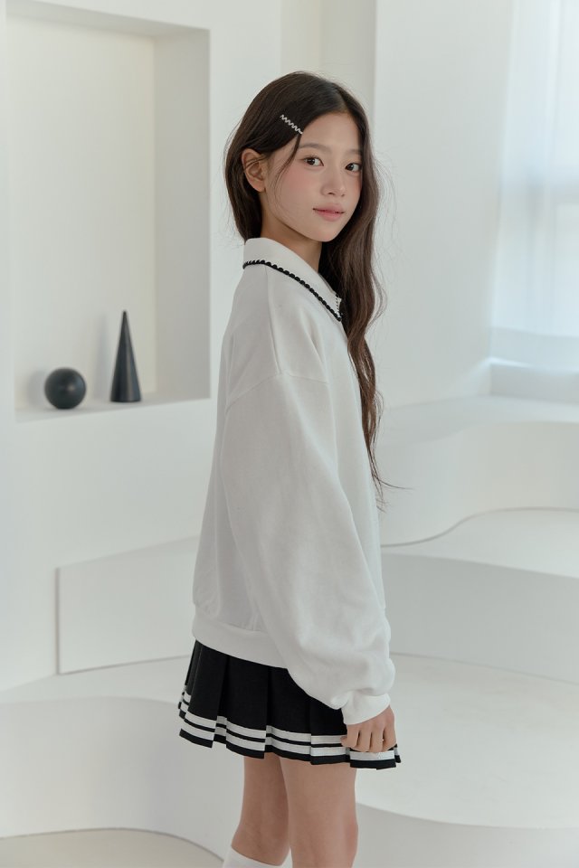 Boomjunior - Korean Junior Fashion - #designkidswear - Heart Collar Sweatshirt - 8