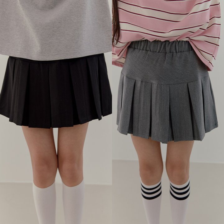 Boomjunior - Korean Junior Fashion - #kidzfashiontrend - Pleated Solid Skirt