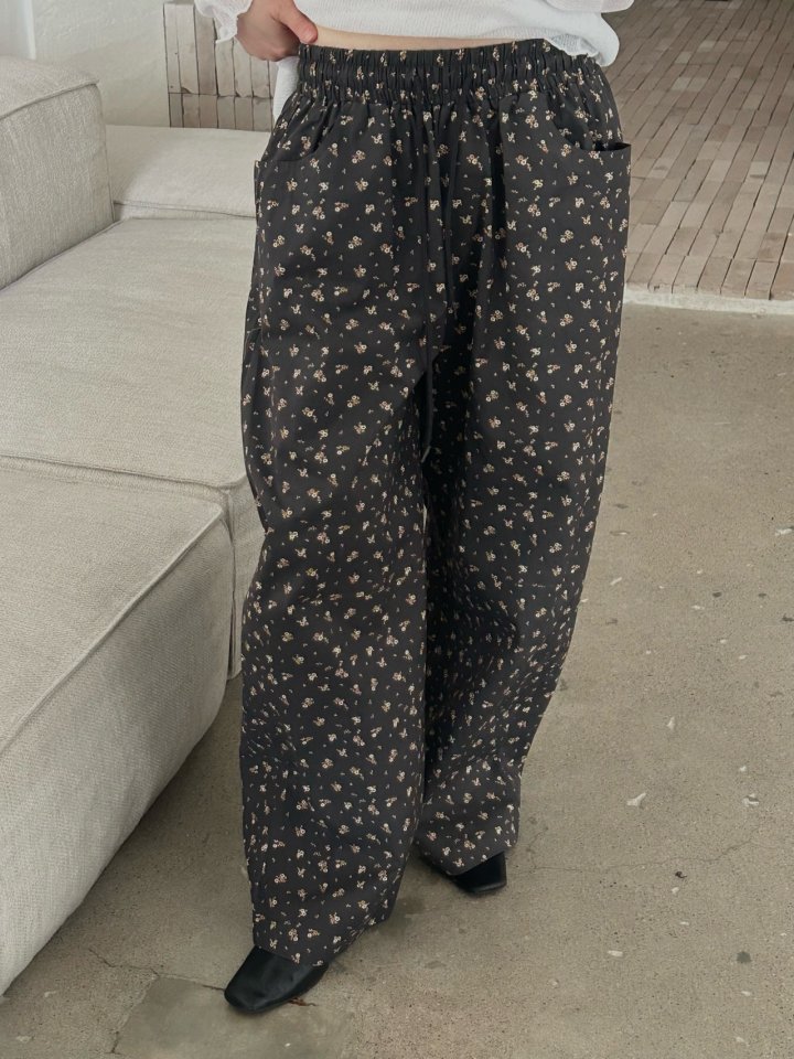 Buckle - Korean Women Fashion - #momslook - Flower Wide Pants - 10