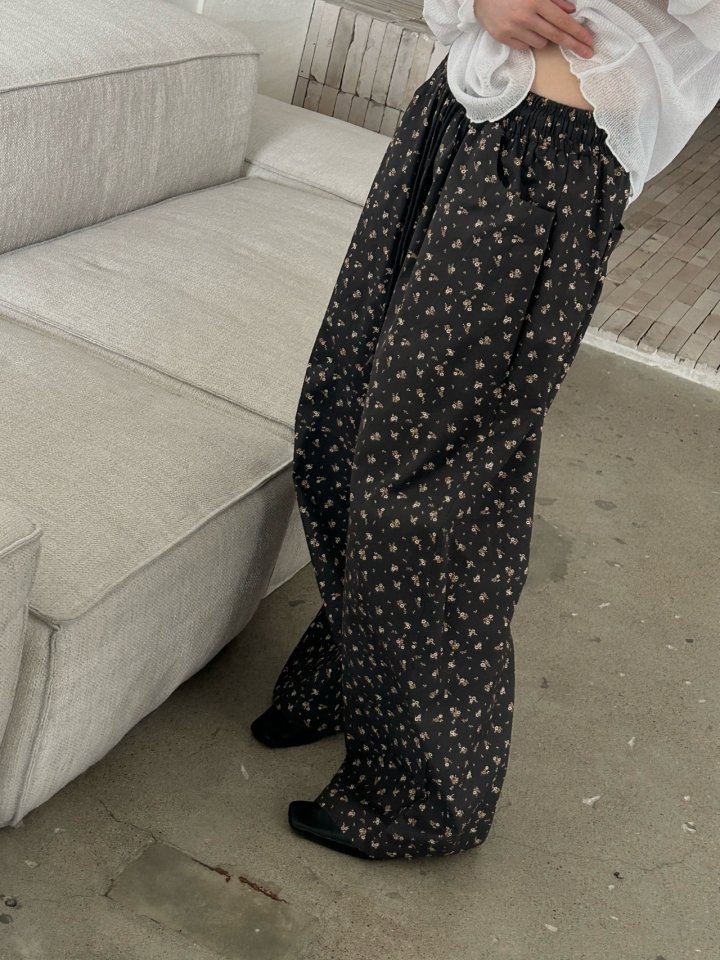 Buckle - Korean Women Fashion - #womensfashion - Flower Wide Pants - 7