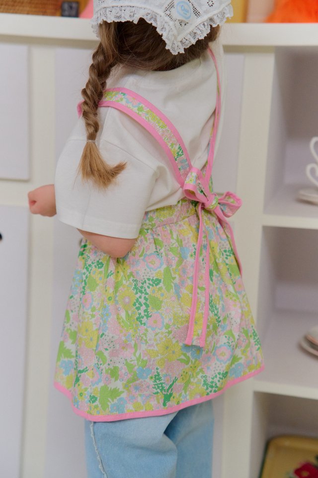 Chouchou Shasha - Korean Children Fashion - #magicofchildhood - Molly Apron Dress - 3