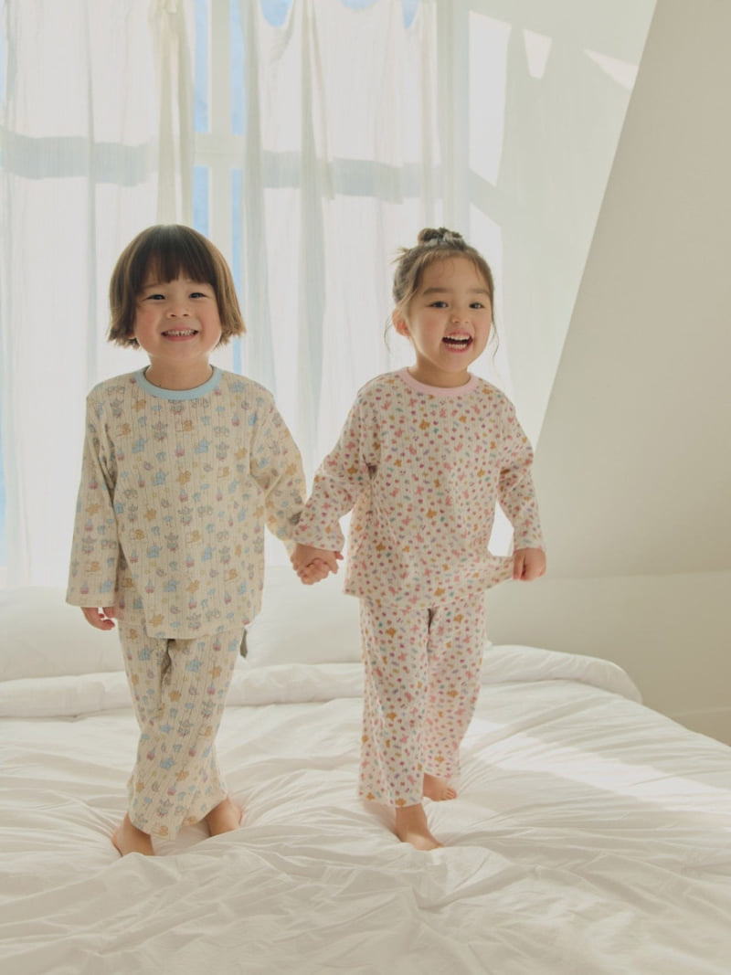 Daily Bebe - Korean Children Fashion - #prettylittlegirls - Eyelet Easywear - 10