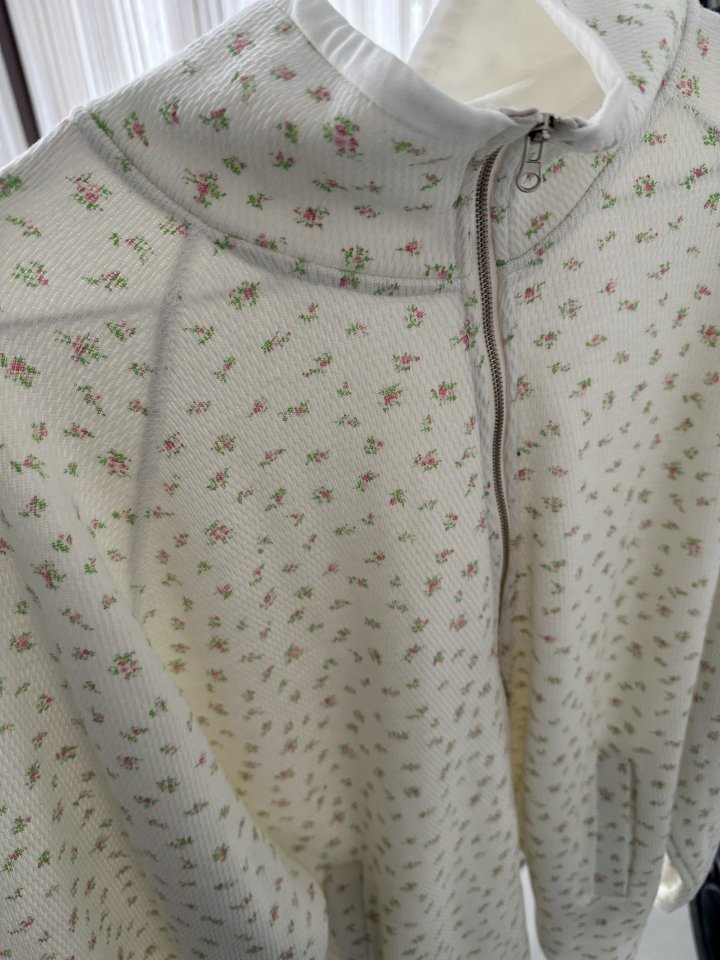 Dress U - Korean Women Fashion - #vintagekidsstyle - Waffle Flower Jumper - 4