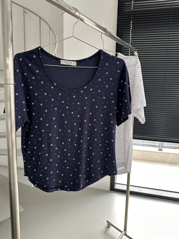 Dress U - Korean Women Fashion - #pursuepretty - Flower Ribbed Tee - 3