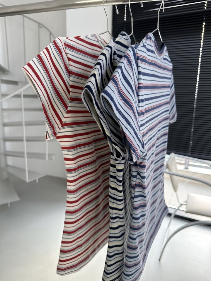 Dress U - Korean Women Fashion - #restrostyle - Line Stripe Tee - 2