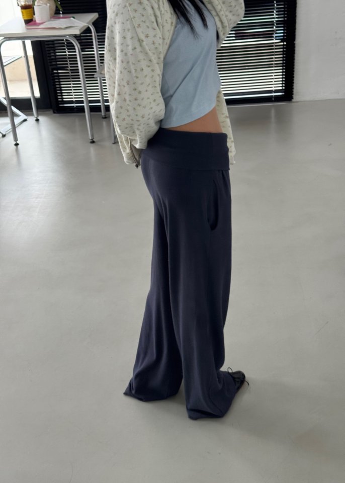 Dress U - Korean Women Fashion - #womensfashion - Roll-Up Punching Pants - 11