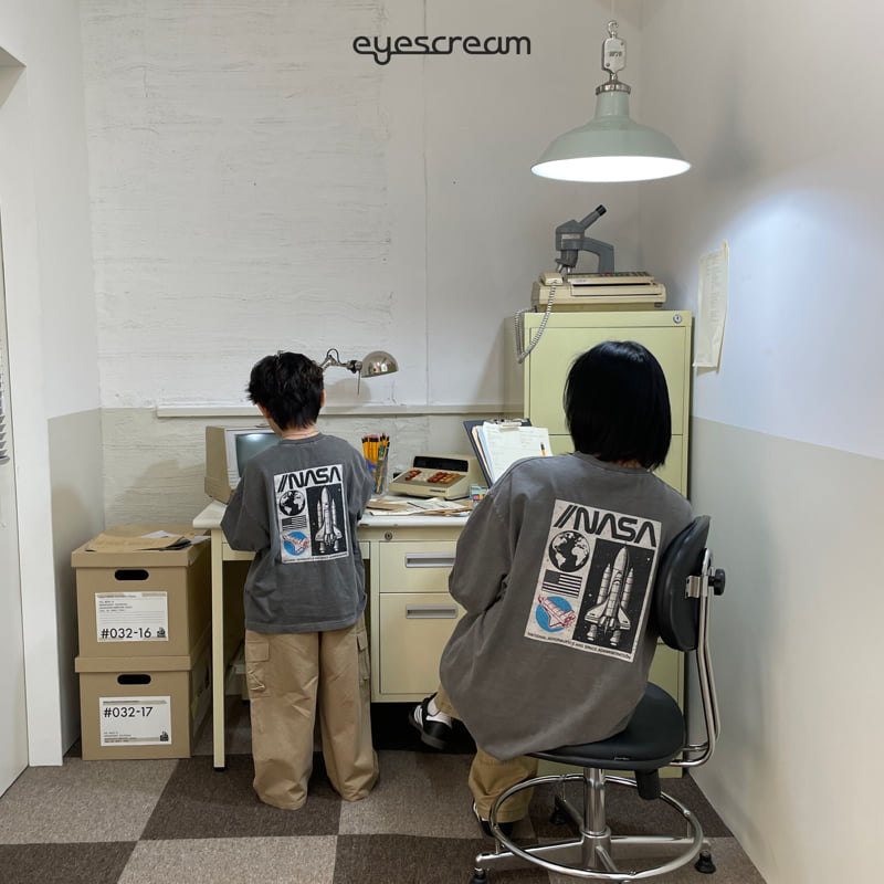 Eyescream - Korean Women Fashion - #momslook - Nasa Pigment Long Tee Adult - 7