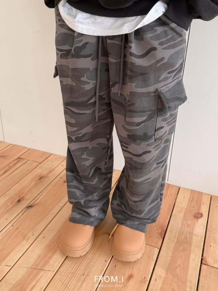 From I - Korean Children Fashion - #prettylittlegirls - Camo French Terry Pants - 11