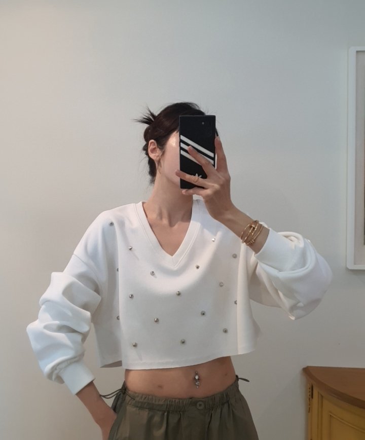 Gentle B - Korean Women Fashion - #momslook - Stud Sweatshirt - 11