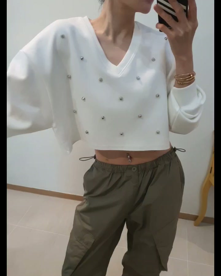 Gentle B - Korean Women Fashion - #momslook - Stud Sweatshirt - 9