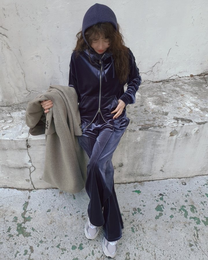 Gentle B - Korean Women Fashion - #momslook - Velour Zip-Up Hoodie - 9