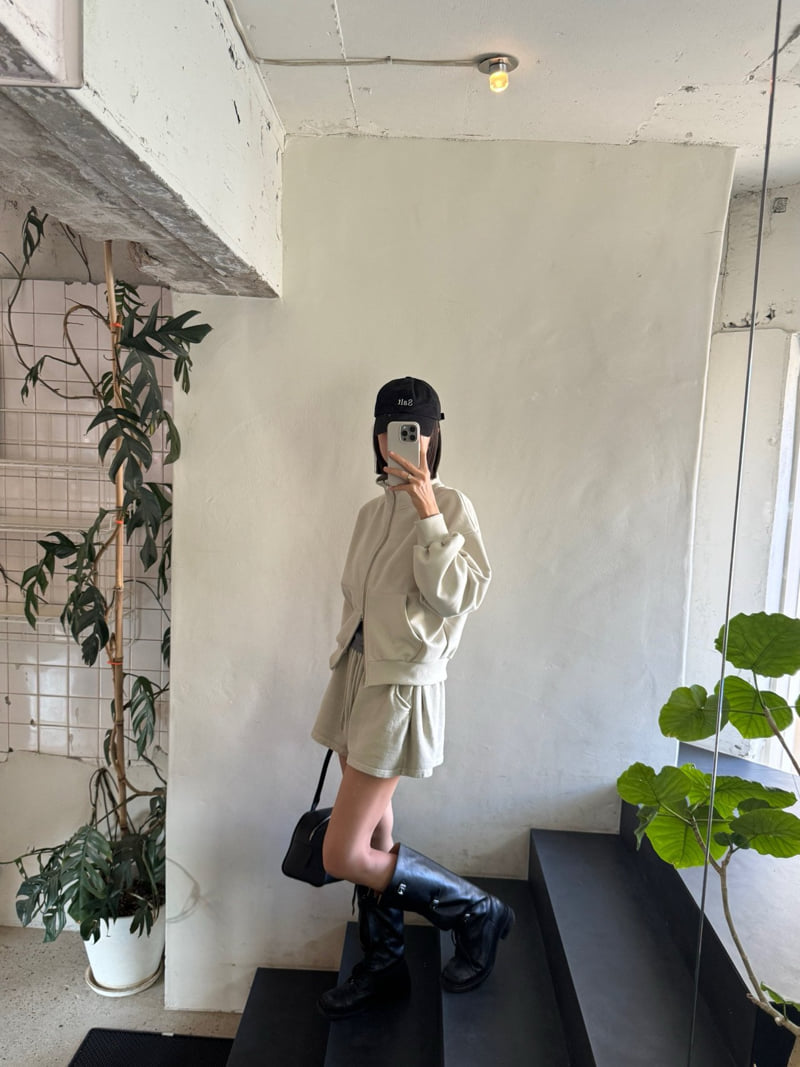 Heil - Korean Women Fashion - #momslook - Daily Tee - 3
