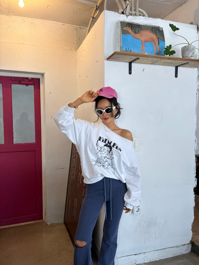 Heil - Korean Women Fashion - #romanticstyle - Pigment Betty Boop Sweatshirt - 11