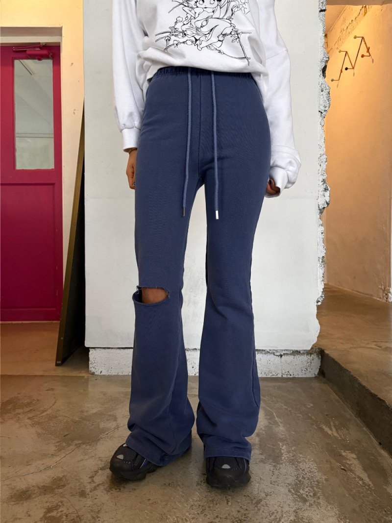 Heil - Korean Women Fashion - #romanticstyle - Pigment Vintage Bootcut Pants - 10