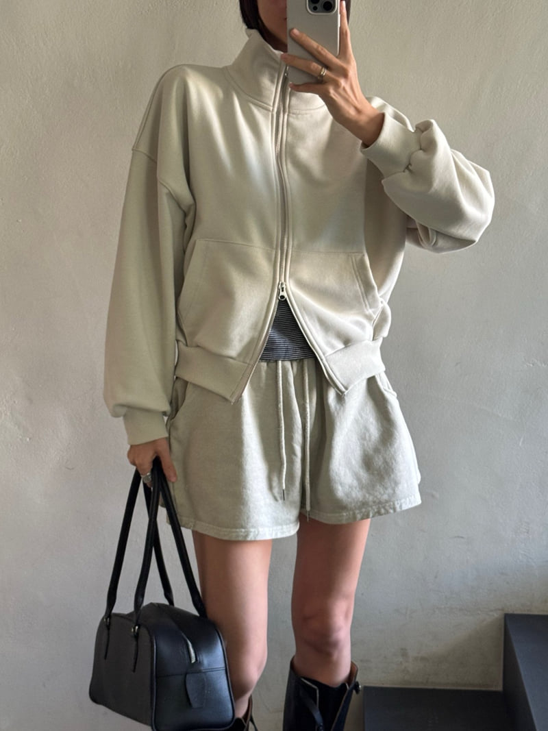 Heil - Korean Women Fashion - #womensfashion - Pigment Pintuck Shorts - 9