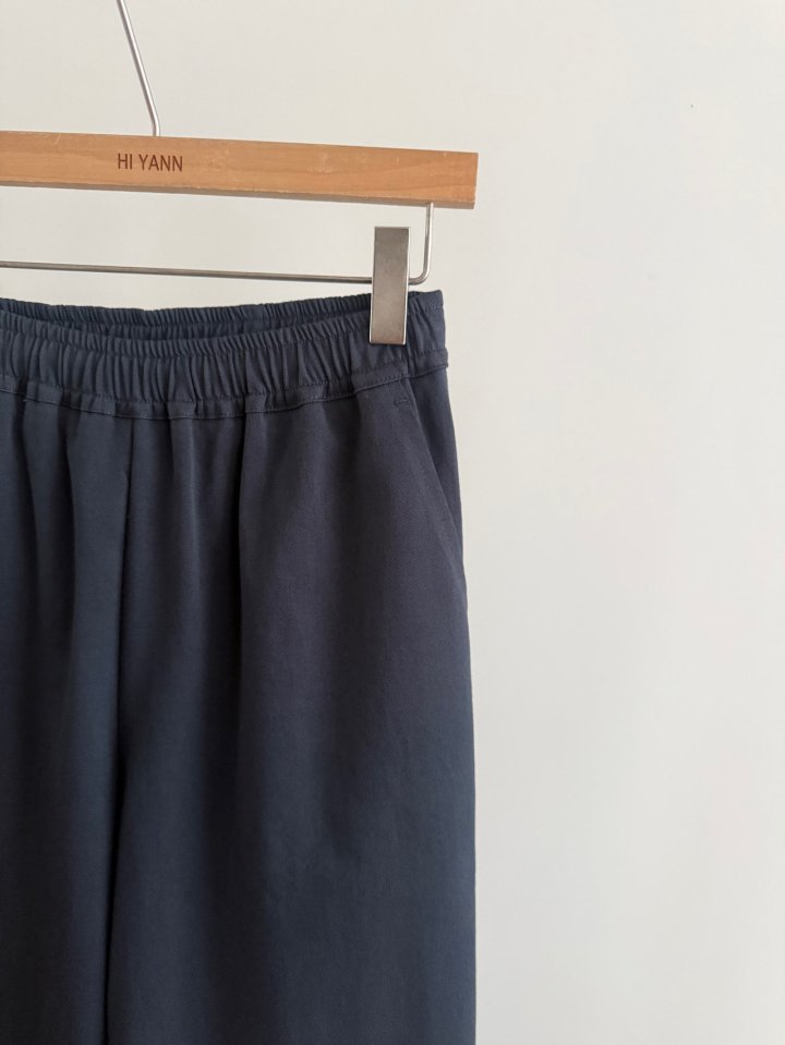 Hiyann - Korean Women Fashion - #momslook - Cation Banding Pants - 12