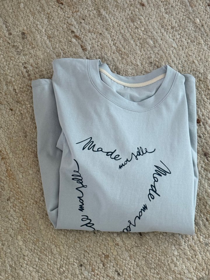 Hiyann - Korean Women Fashion - #momslook - Heart Tee - 12