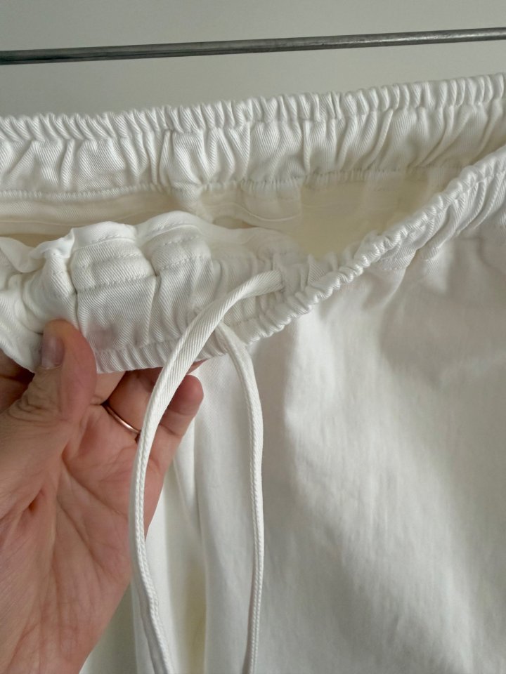 Hiyann - Korean Women Fashion - #restrostyle - Cation Banding Pants - 5
