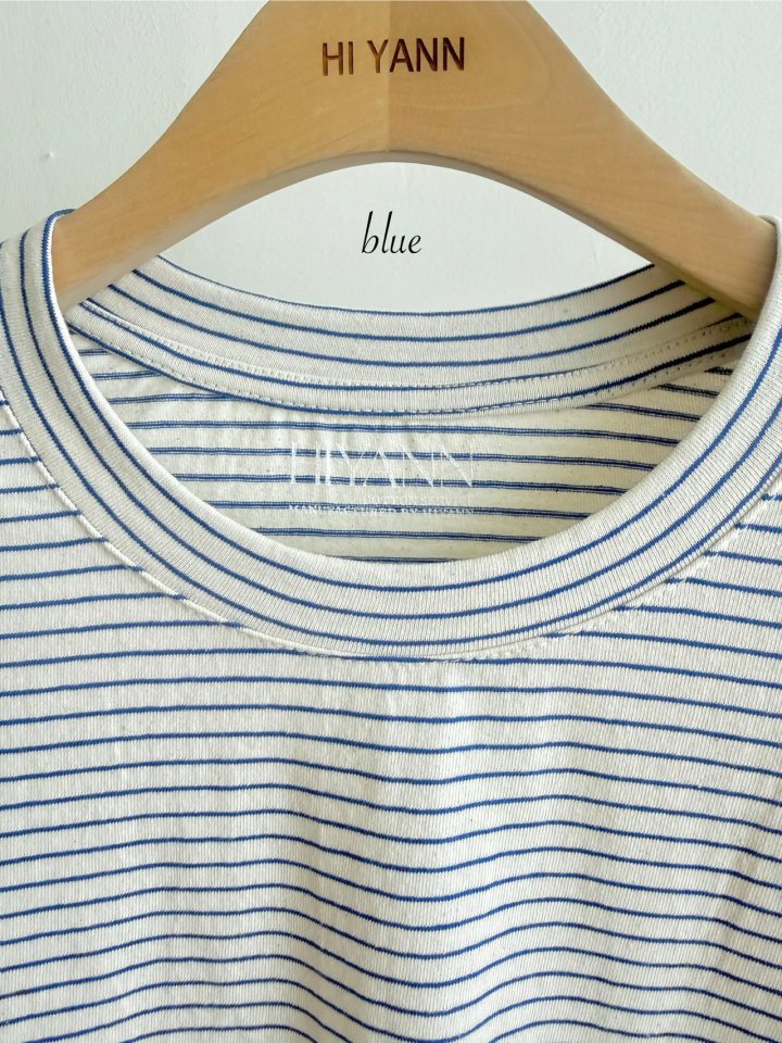 Hiyann - Korean Women Fashion - #pursuepretty - Cult Fine Stripe Tee - 4
