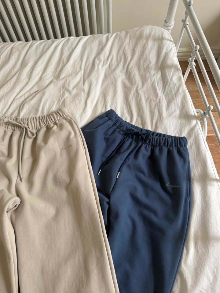 Hiyann - Korean Women Fashion - #romanticstyle - Butler Jogger Pants - 8