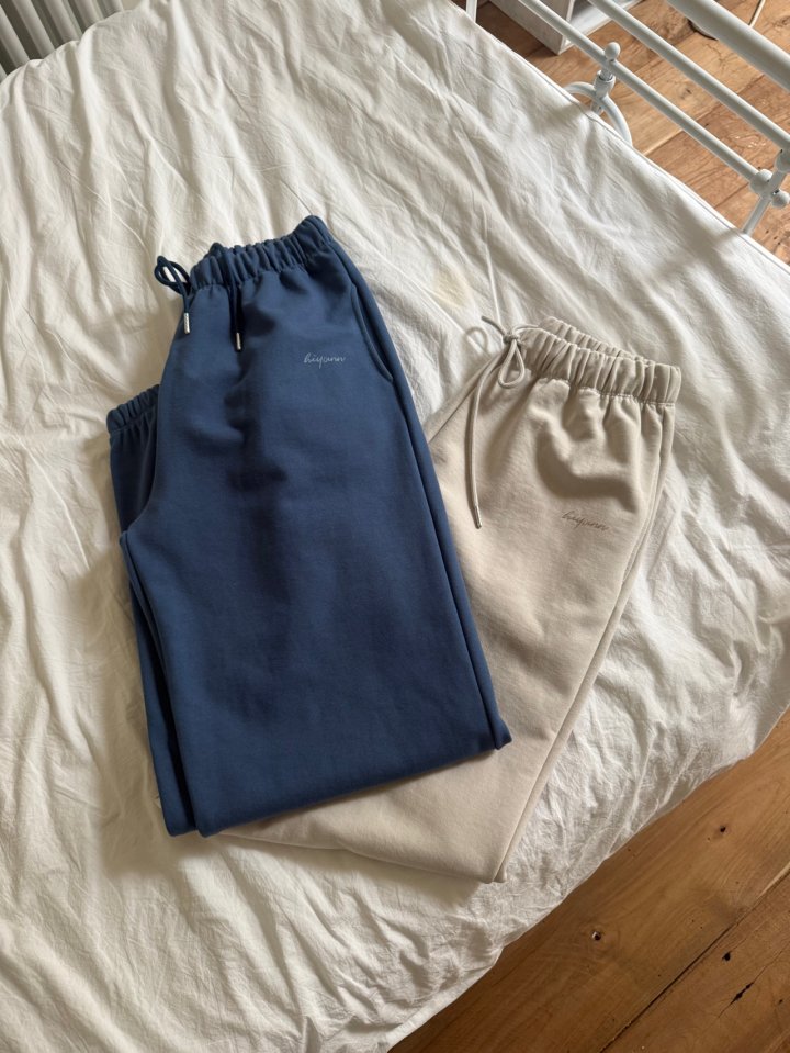 Hiyann - Korean Women Fashion - #shopsmall - Butler Jogger Pants - 9
