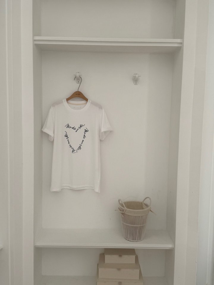 Hiyann - Korean Women Fashion - #thelittlethings - Heart Tee - 5