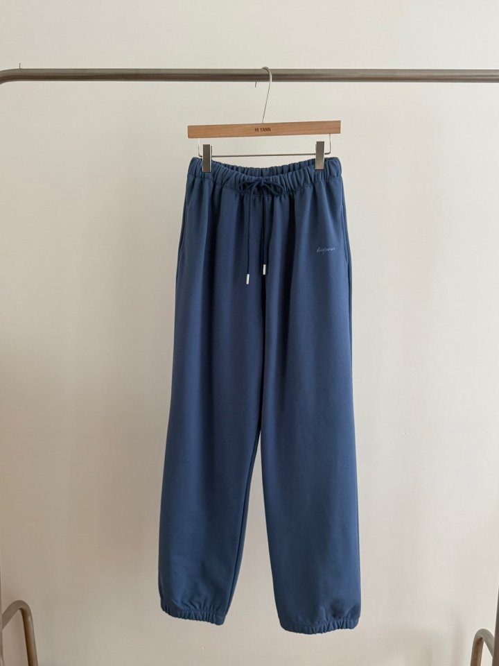 Hiyann - Korean Women Fashion - #vintagekidsstyle - Butler Jogger Pants - 5