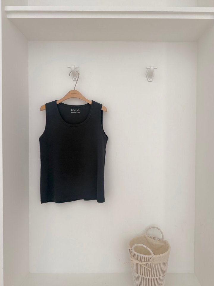 Hiyann - Korean Women Fashion - #womensfashion - Cos Sleeveless Top - 11