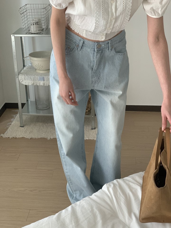 I'm here - Korean Women Fashion - #womensfashion - Stripe Wide Pants - 4