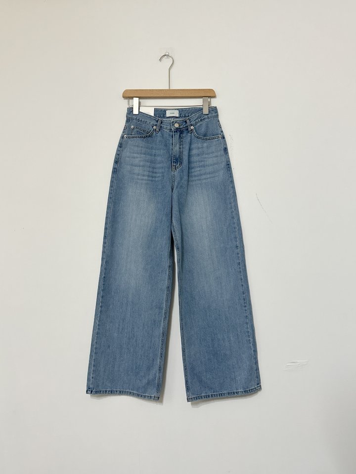 I'm here - Korean Women Fashion - #momslook - Hooded Pocket Wide Denim Pants - 12