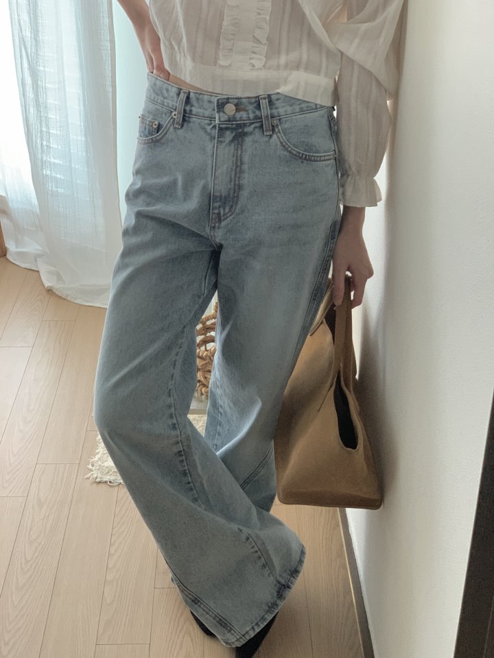 I'm here - Korean Women Fashion - #momslook - Side Stitch Wide Denim Pants - 9