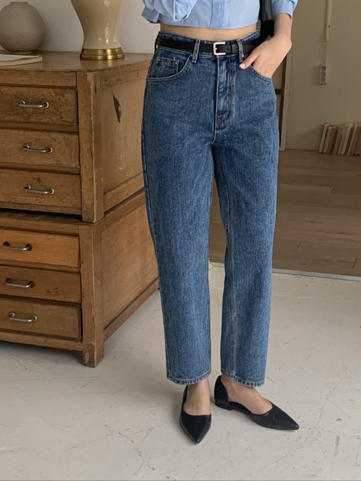 I'm here - Korean Women Fashion - #momslook - Blue Crop Basic Denim Pants - 10