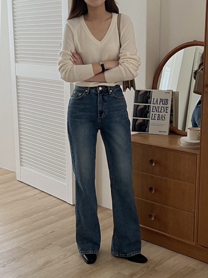 I'm here - Korean Women Fashion - #pursuepretty - Sand Brushed Bootcut Pants - 5