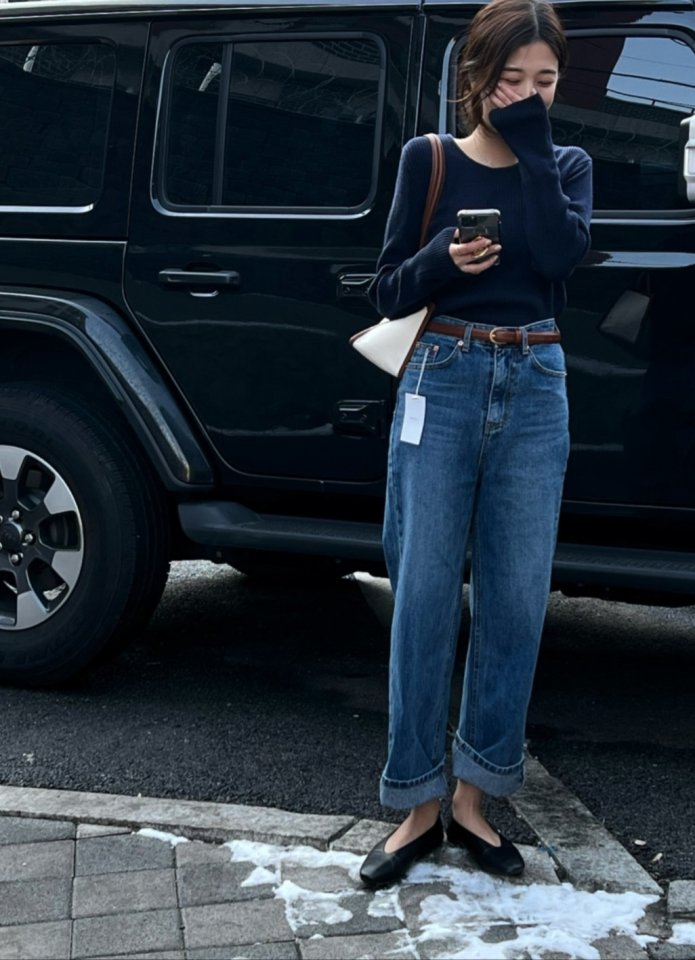 I'm here - Korean Women Fashion - #vintagekidsstyle - Gold Brushed Denim Pants - 4