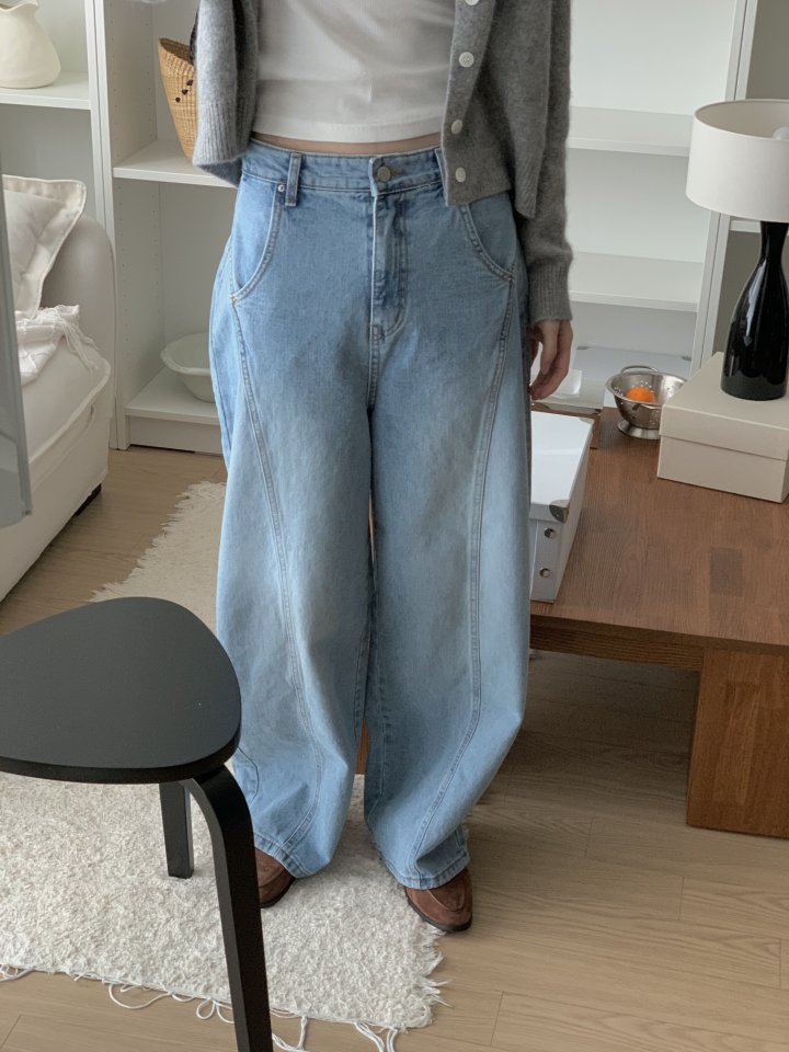 I'm here - Korean Women Fashion - #shopsmall - Seam Curve Round Denim Pants - 6