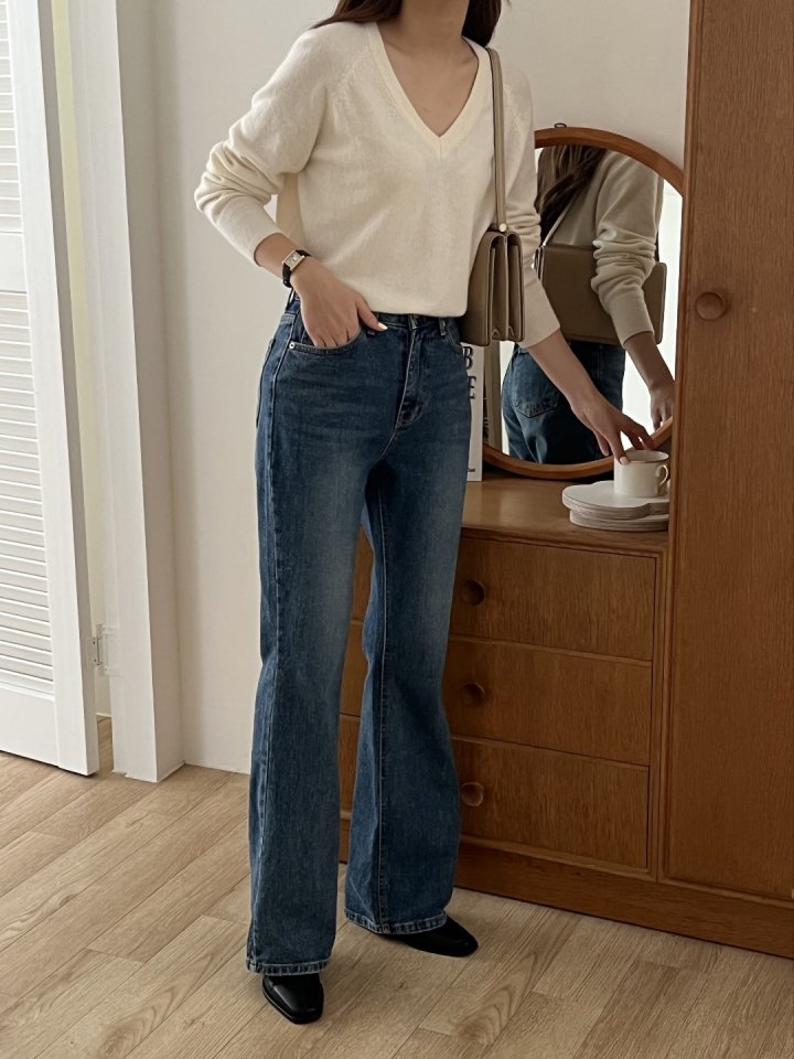 I'm here - Korean Women Fashion - #thatsdarling - Sand Brushed Bootcut Pants - 9
