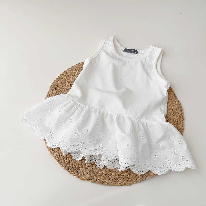 J-Room - Korean Children Fashion - #littlefashionista - Punching Lace Sleeveless Top - 5