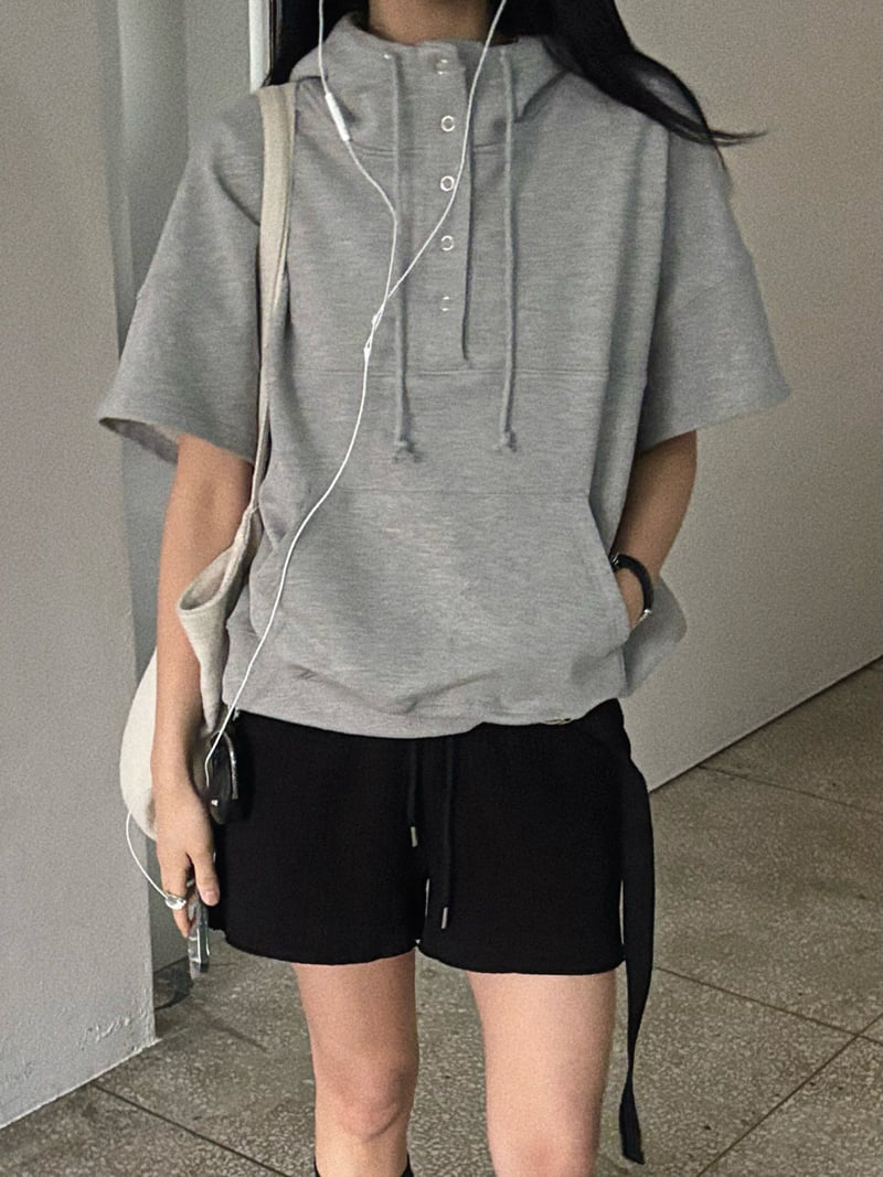 Jade Market - Korean Women Fashion - #momslook - Snap Short-Sleeve Hoodie - 10