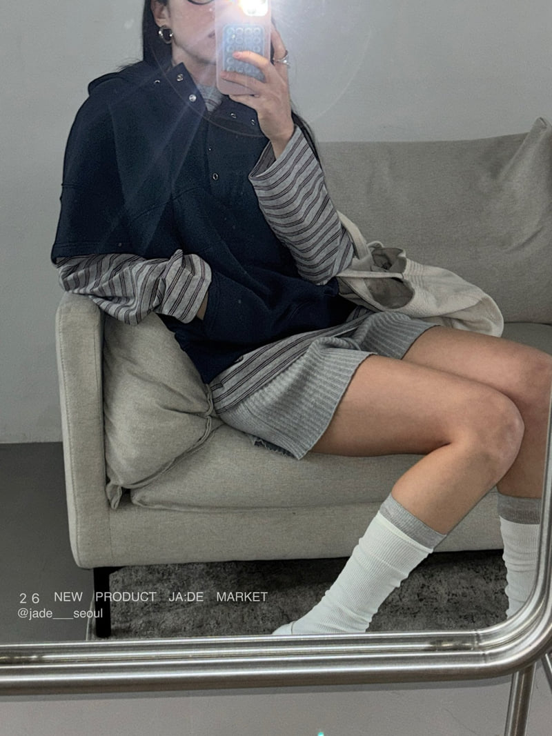 Jade Market - Korean Women Fashion - #momslook - Snap Short-Sleeve Hoodie - 6