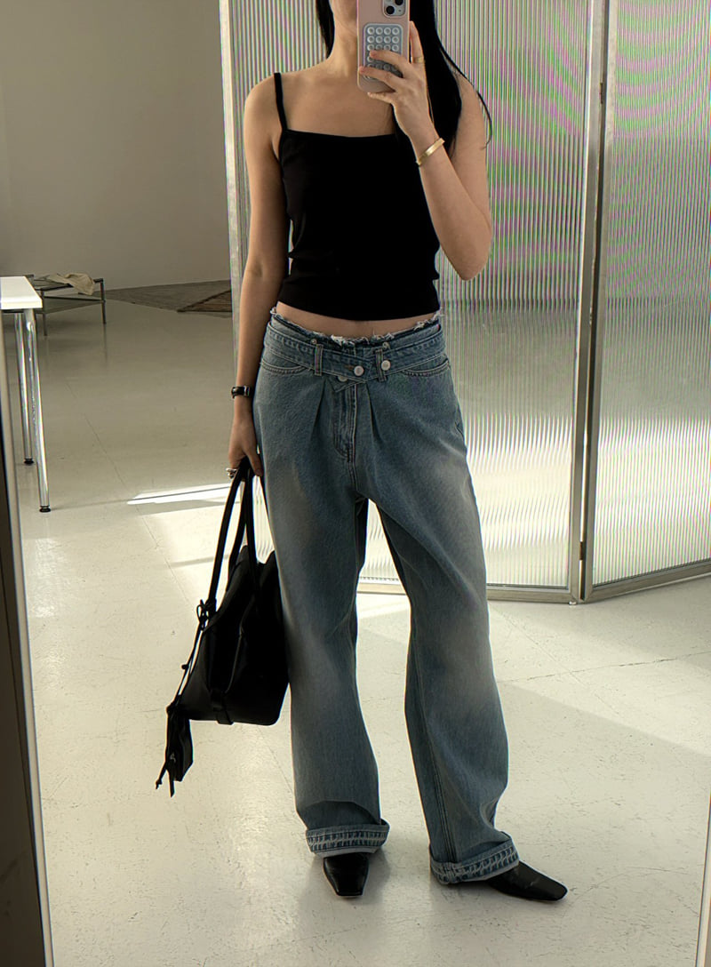 Jade Market - Korean Women Fashion - #womensfashion - Cut-Off Denim Pants - 2