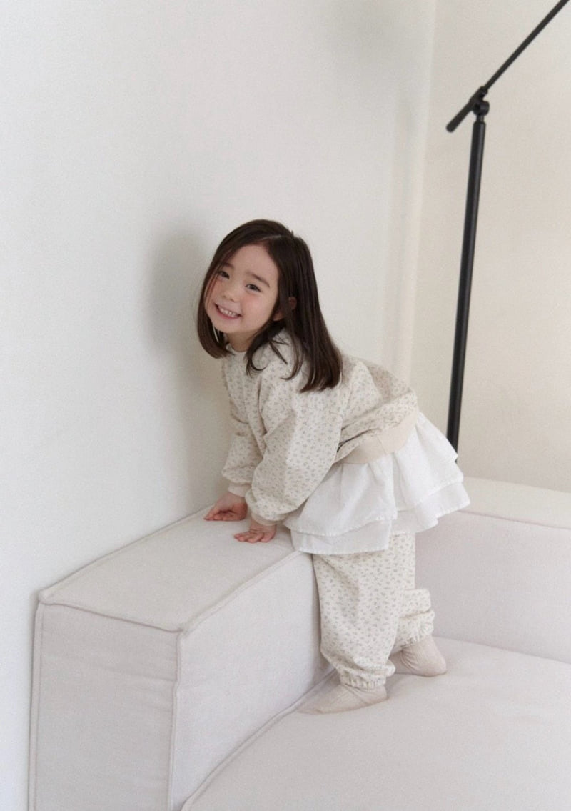Ko And Ko - Korean Baby Fashion - #babylifestyle - Frill Jogger Pants Set (Cream Flower) - 9