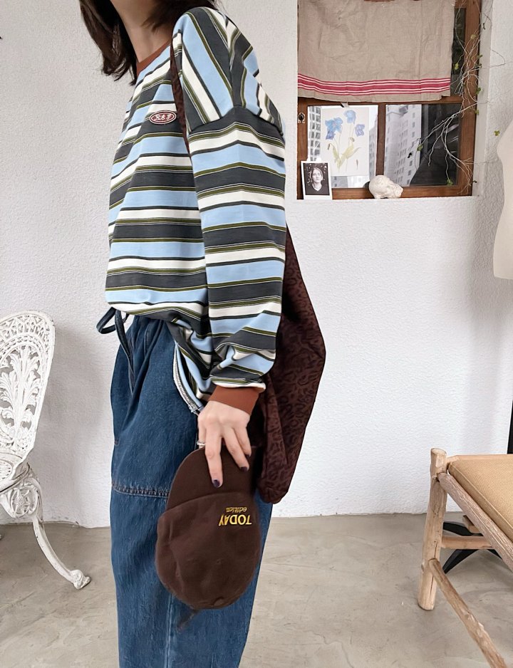 Lagrass - Korean Women Fashion - #momslook - Bera Stripe Tee - 4