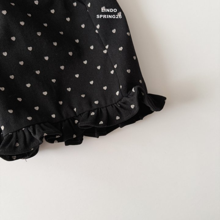 Lindo - Korean Baby Fashion - #babyoutfit - Hem Frill Shorts (Black Heart) - 7