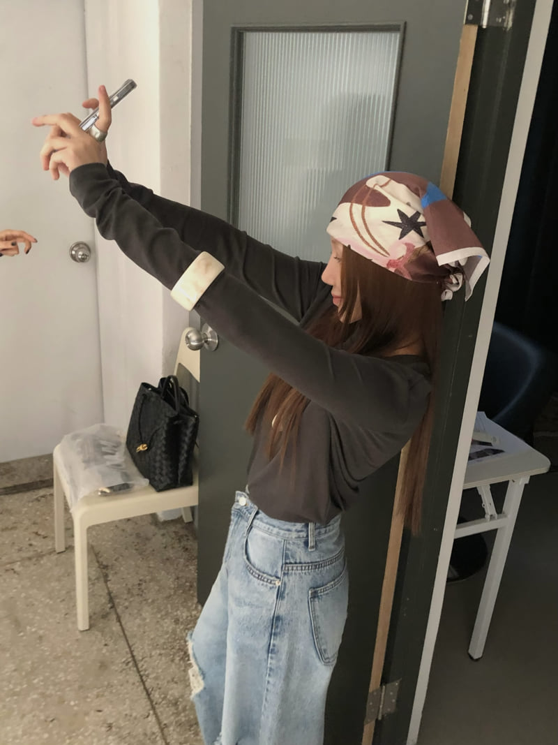 Made - Korean Women Fashion - #momslook - Amang Tee - 3