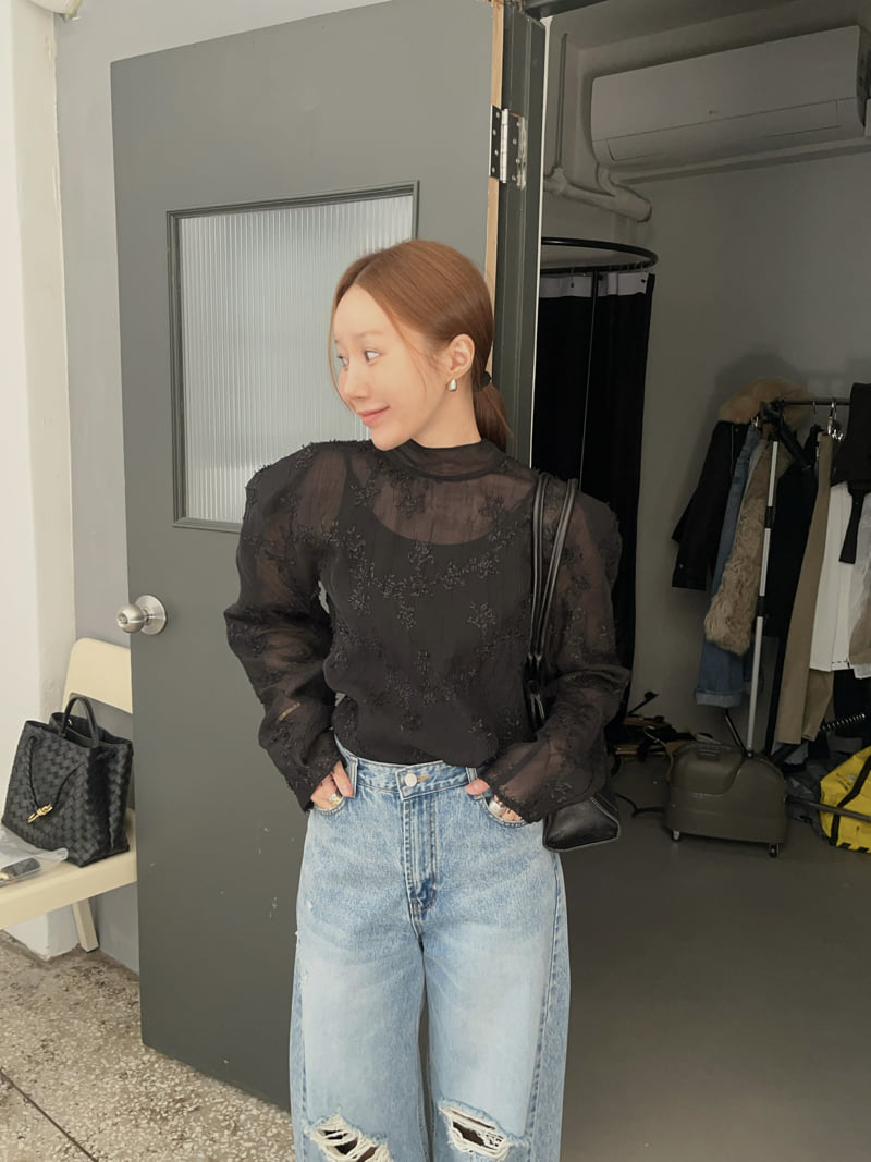 Made - Korean Women Fashion - #shopsmall - Silhouette Blouse - 2