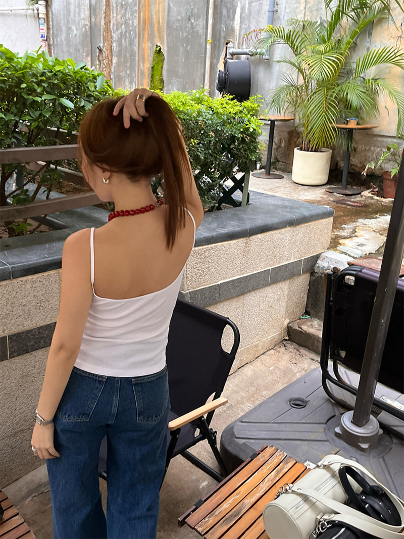 Made - Korean Women Fashion - #vintagekidsstyle - Slim Sleeveless Tee - 3