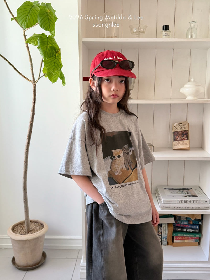 Matilda & Lee - Korean Children Fashion - #prettylittlegirls - Sunglasses Cat Short Sleeve Tee - 3