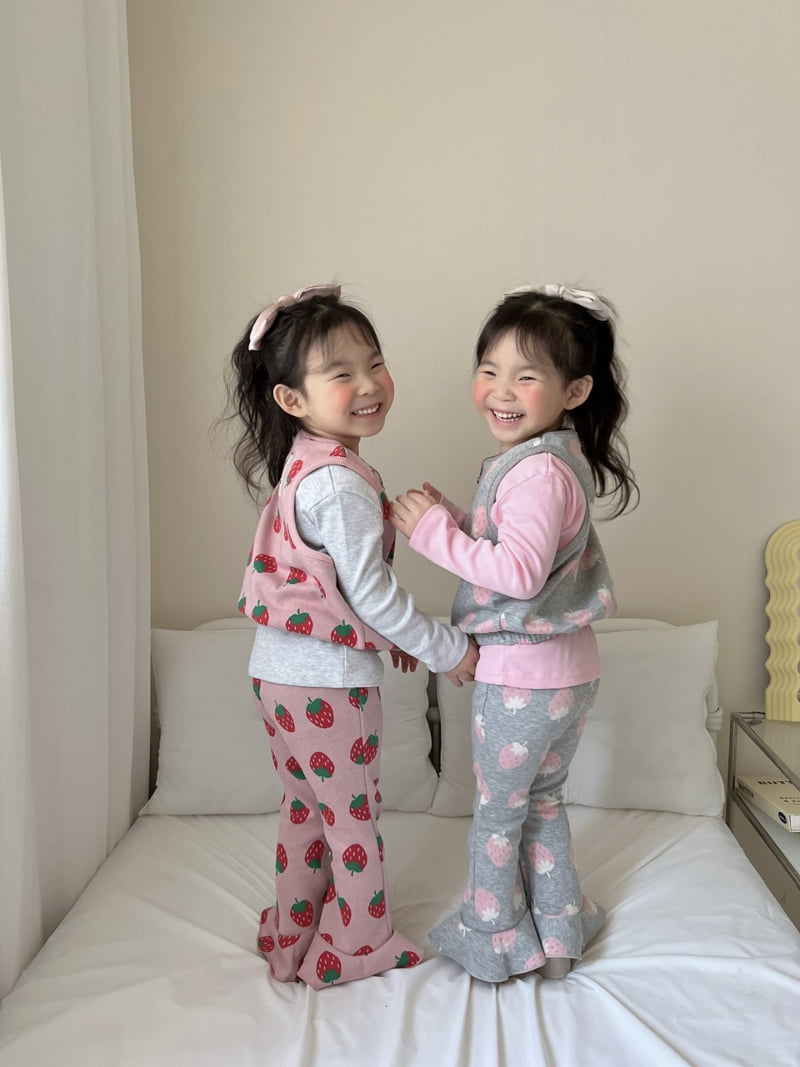 Moran - Korean Children Fashion - #designkidswear - Strawberry Juice Set - 11