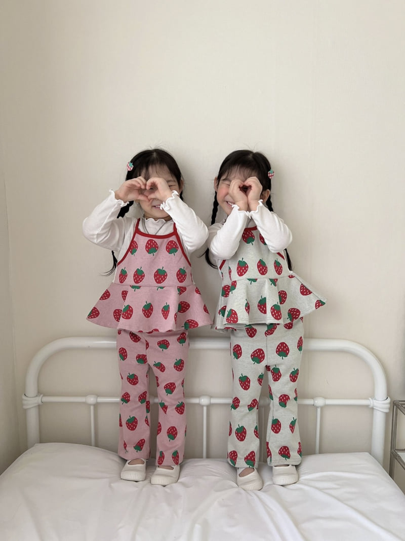 Moran - Korean Children Fashion - #littlefashionista - Strawberry Bustier Set - 10