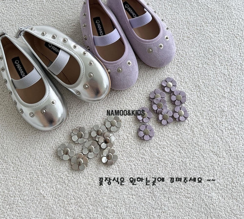 Namoo & Kids - Korean Children Fashion - #Kfashion4kids - Duri Flower Mary Jane Shoes (Detachable Deco)